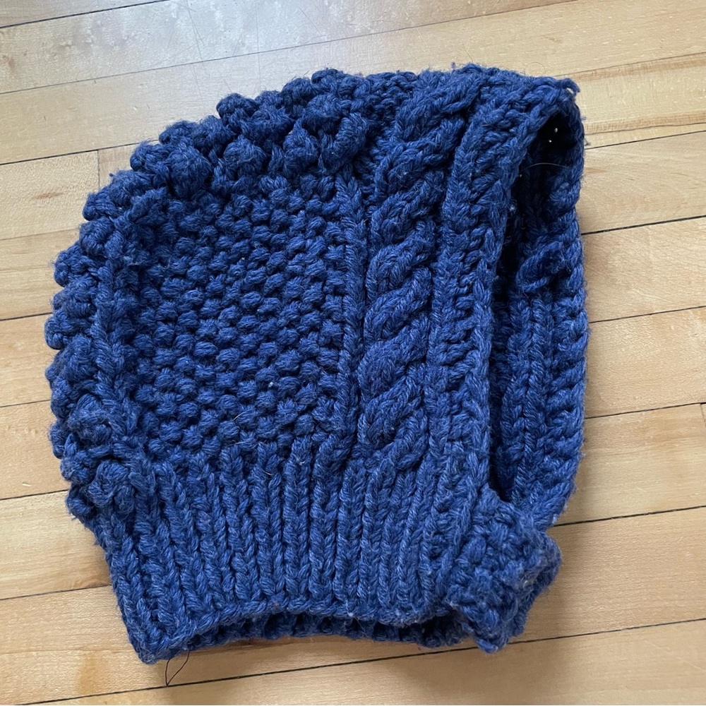 Handmade Chunky Knit Beanie - Deep Navy
